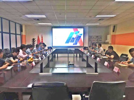 中科院海岸带钻研所辅导专家一行到凯时KB88软件调查